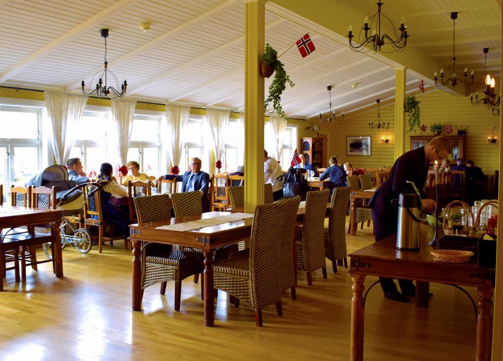 Lyngseidet Gjestegard As Exteriér fotografie